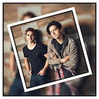 Cole Sprouse : TI4U1504031528.jpg