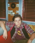 Cole Sprouse : cole-sprouse-1689264083.jpg