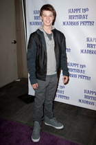 Colin Ford : colin-ford-1349192870.jpg