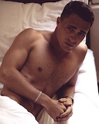 Colton Haynes : colton-haynes-1461185126.jpg