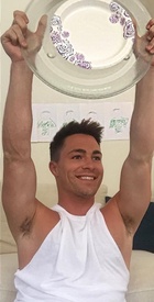 Colton Haynes : colton-haynes-1619470313.jpg