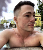 Colton Haynes : colton-haynes-1619470318.jpg