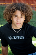 Corbin Bleu : TI4U_u1139893649.jpg