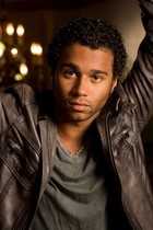 Corbin Bleu : corbin-bleu-1363375269.jpg