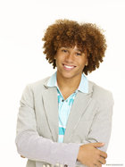 Corbin Bleu : corbin-bleu-1365742602.jpg