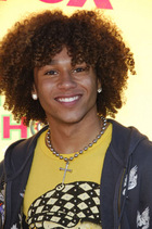 Corbin Bleu : corbin_bleu_1168359131.jpg