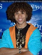 Corbin Bleu : corbin_bleu_1168708790.jpg