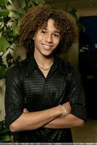 Corbin Bleu : corbin_bleu_1169341577.jpg