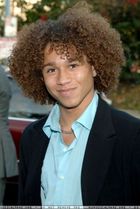 Corbin Bleu : corbin_bleu_1169341582.jpg