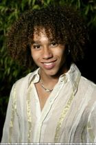 Corbin Bleu : corbin_bleu_1170032996.jpg