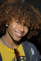 Corbin Bleu : corbin_bleu_1177864807.jpg