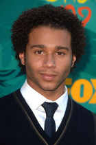 Corbin Bleu : corbin_bleu_1250372416.jpg