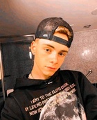 Corbyn Besson : corbyn-besson-1584985485.jpg