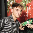 Corbyn Besson : corbyn-besson-1585074998.jpg