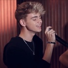 Corbyn Besson : corbyn-besson-1585076108.jpg