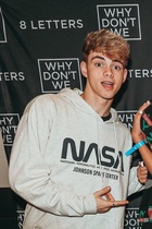 Corbyn Besson : corbyn-besson-1585078242.jpg