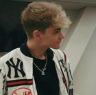 Corbyn Besson : corbyn-besson-1590437316.jpg