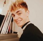 Corbyn Besson : corbyn-besson-1590437383.jpg