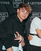 Corbyn Besson : corbyn-besson-1590437390.jpg