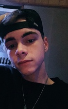 Corbyn Besson : corbyn-besson-1590437432.jpg