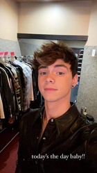 Corbyn Besson : corbyn-besson-1601410930.jpg