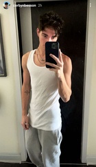 Corbyn Besson : corbyn-besson-1616382080.jpg