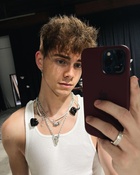 Corbyn Besson : corbyn-besson-1622238258.jpg