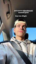 Corbyn Besson : corbyn-besson-1639965422.jpg