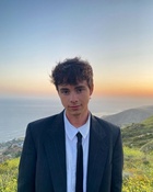 Corbyn Besson : corbyn-besson-1652394065.jpg