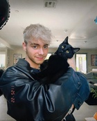 Corbyn Besson : corbyn-besson-1669548242.jpg