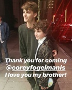 Corey Fogelmanis : TI4U1557078484.jpg