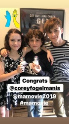 Corey Fogelmanis : TI4U1559358575.jpg