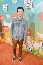 Corey Fogelmanis : corey-fogelmanis-1457874361.jpg