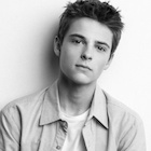 Corey Fogelmanis : corey-fogelmanis-1462918351.jpg