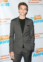 Corey Fogelmanis : corey-fogelmanis-1481215498.jpg