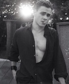 Dacre Montgomery : dacre-montgomery-1490917240.jpg