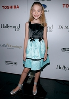 Dakota Fanning : TI4U_u1143441981.jpg