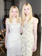 Dakota Fanning : dakota-fanning-1323234788.jpg