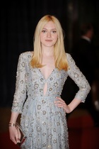 Dakota Fanning : dakota-fanning-1335767573.jpg