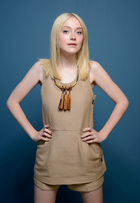 Dakota Fanning : dakota-fanning-1378661439.jpg