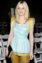 Dakota Fanning : dakota-fanning-1397144154.jpg