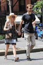 Dakota Fanning : dakota-fanning-1407515015.jpg