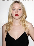 Dakota Fanning : dakota-fanning-1431871011.jpg