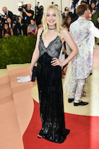 Dakota Fanning in General Pictures, Uploaded by: Guest