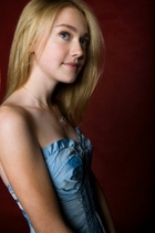 Dakota Fanning : dakota_fanning_1234286955.jpg