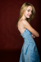 Dakota Fanning : dakota_fanning_1234286958.jpg