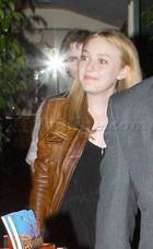 Dakota Fanning : dakota_fanning_1249164834.jpg