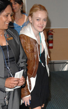 Dakota Fanning : dakota_fanning_1254731304.jpg