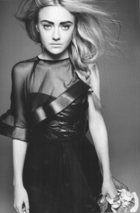 Dakota Fanning : dakota_fanning_1266266903.jpg