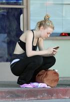 Dakota Fanning : dakota_fanning_1285779203.jpg